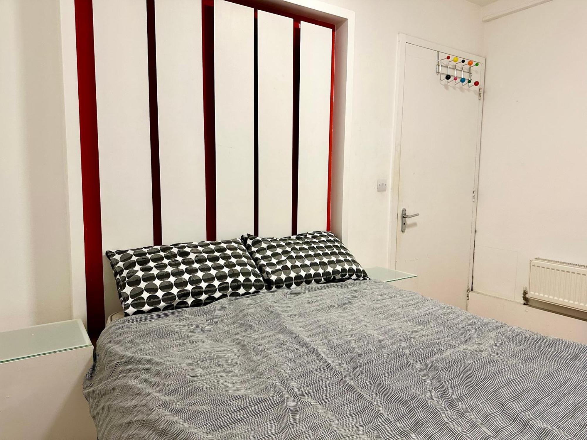 Bright Large Double Bedroom Flat Appartamento *