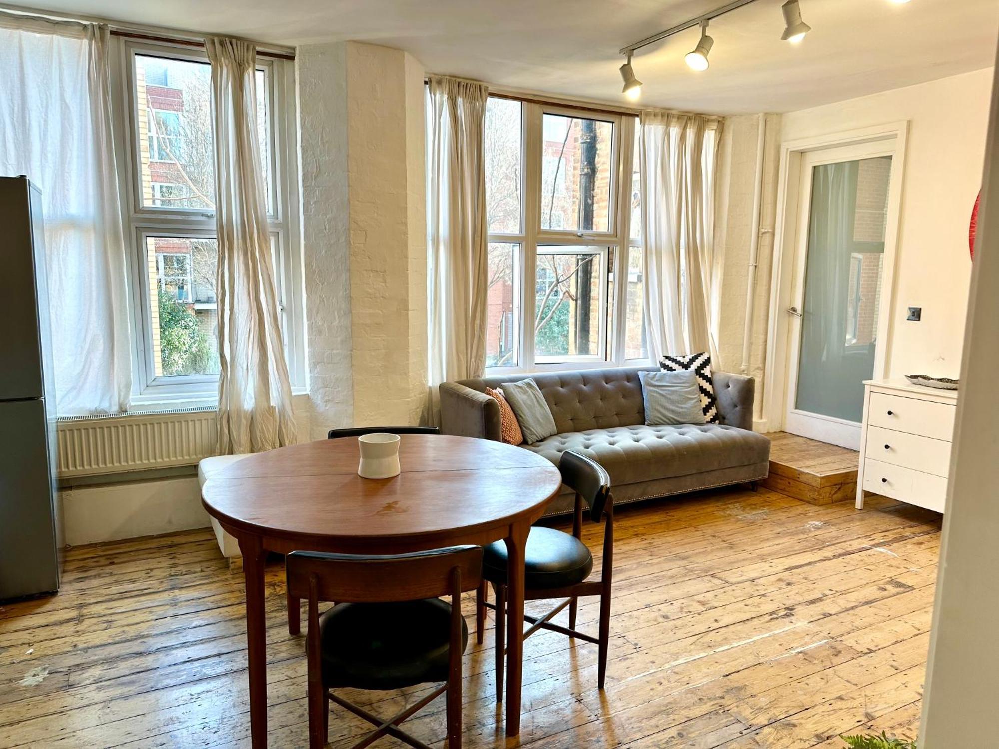 Bright Large Double Bedroom Flat Appartamento *